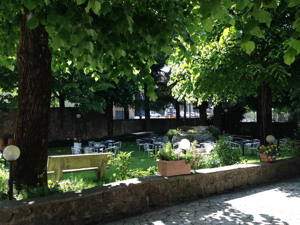 Hotel Fabbrini Abbadia San Salvator Exteriér fotografie