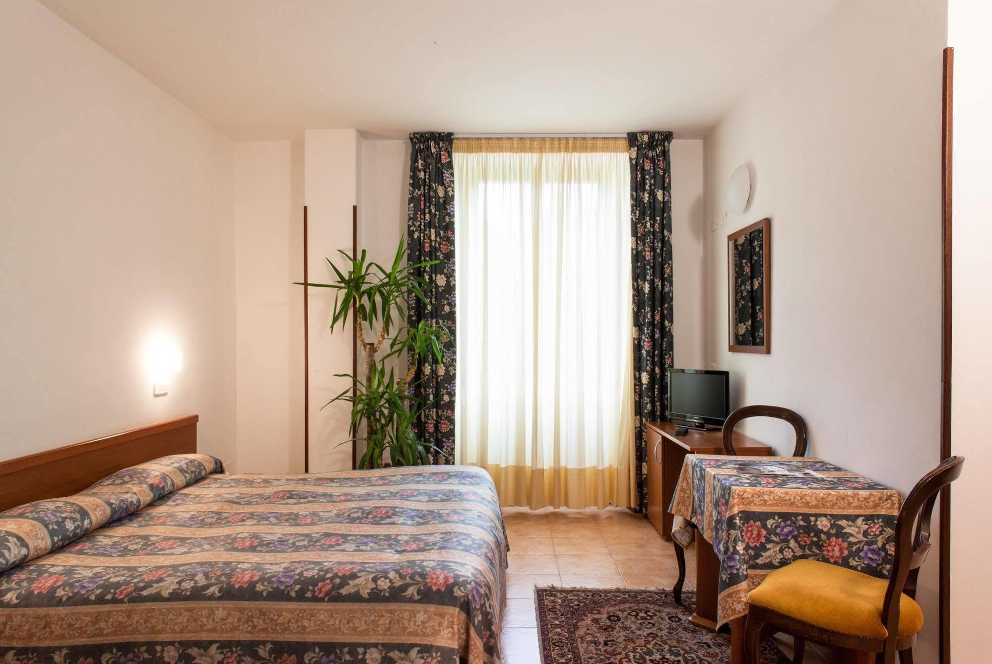 Hotel Fabbrini Abbadia San Salvator Exteriér fotografie