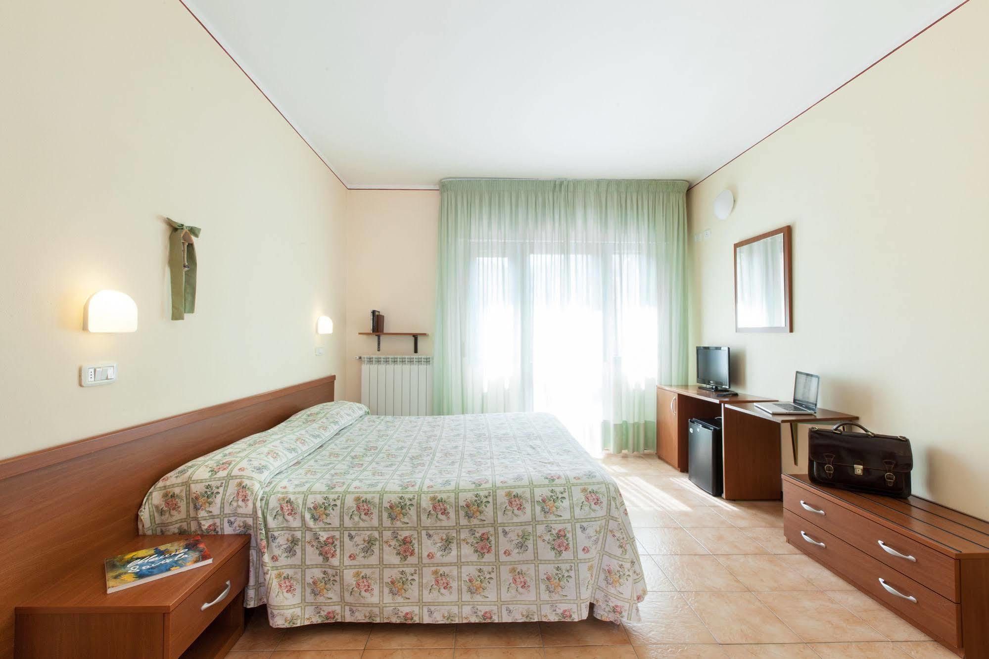 Hotel Fabbrini Abbadia San Salvator Exteriér fotografie